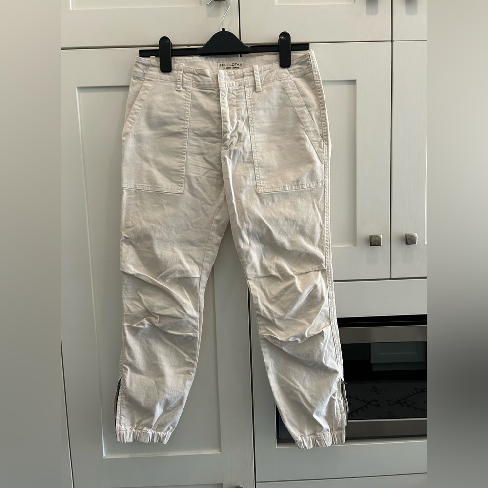 Nili Lotan Joggers!